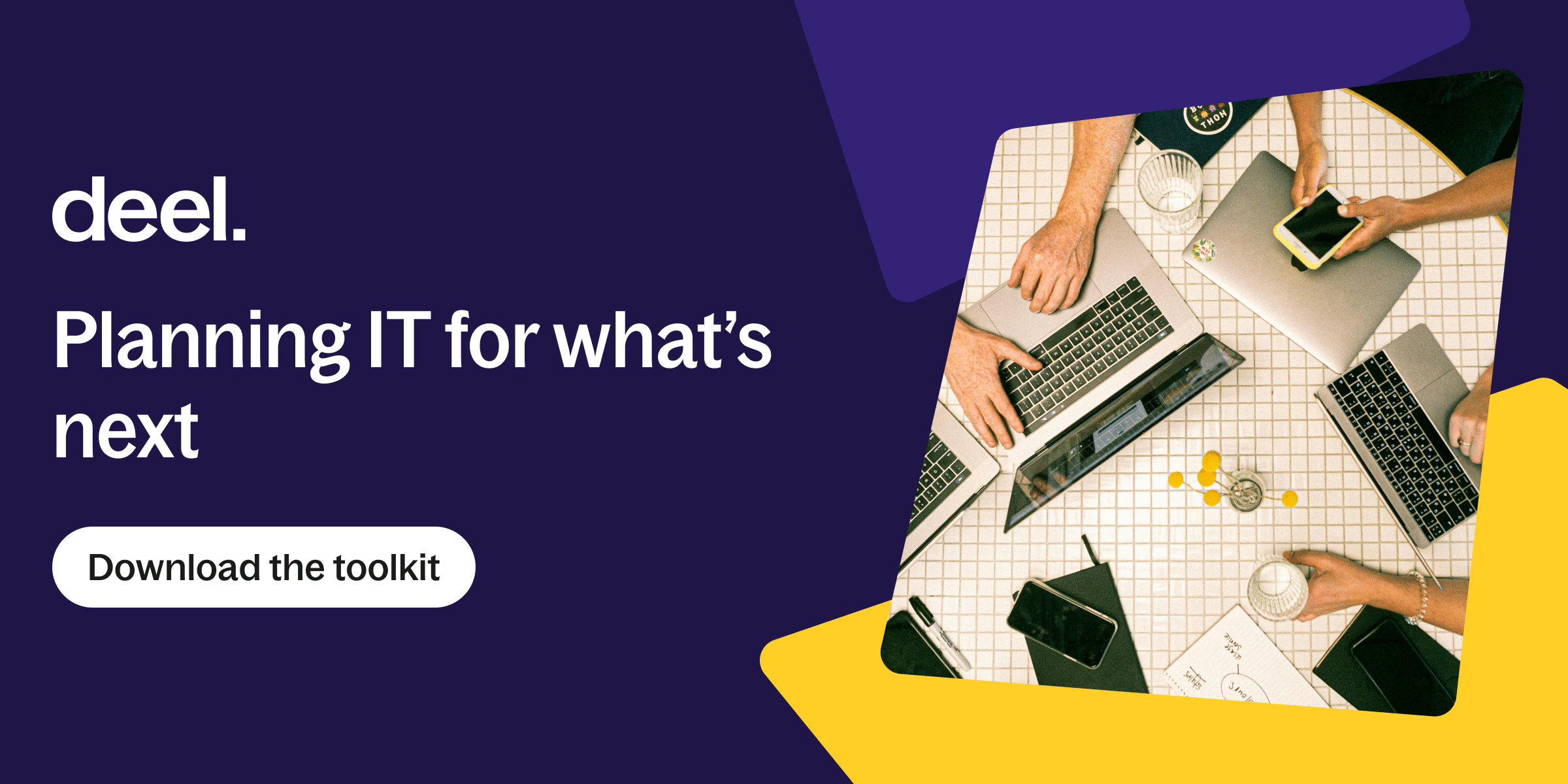 شعارات بلاك بيري وإنفيديا مع رسوم بيانية للأنظمة الصناعية