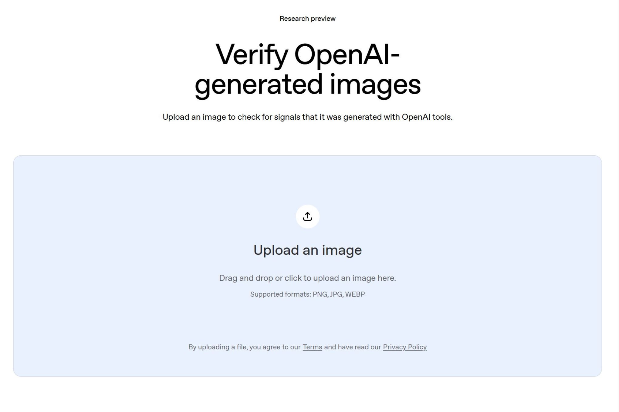 واجهة بوابة التحقق من OpenAI تُظهر منطقة رفع الصورة