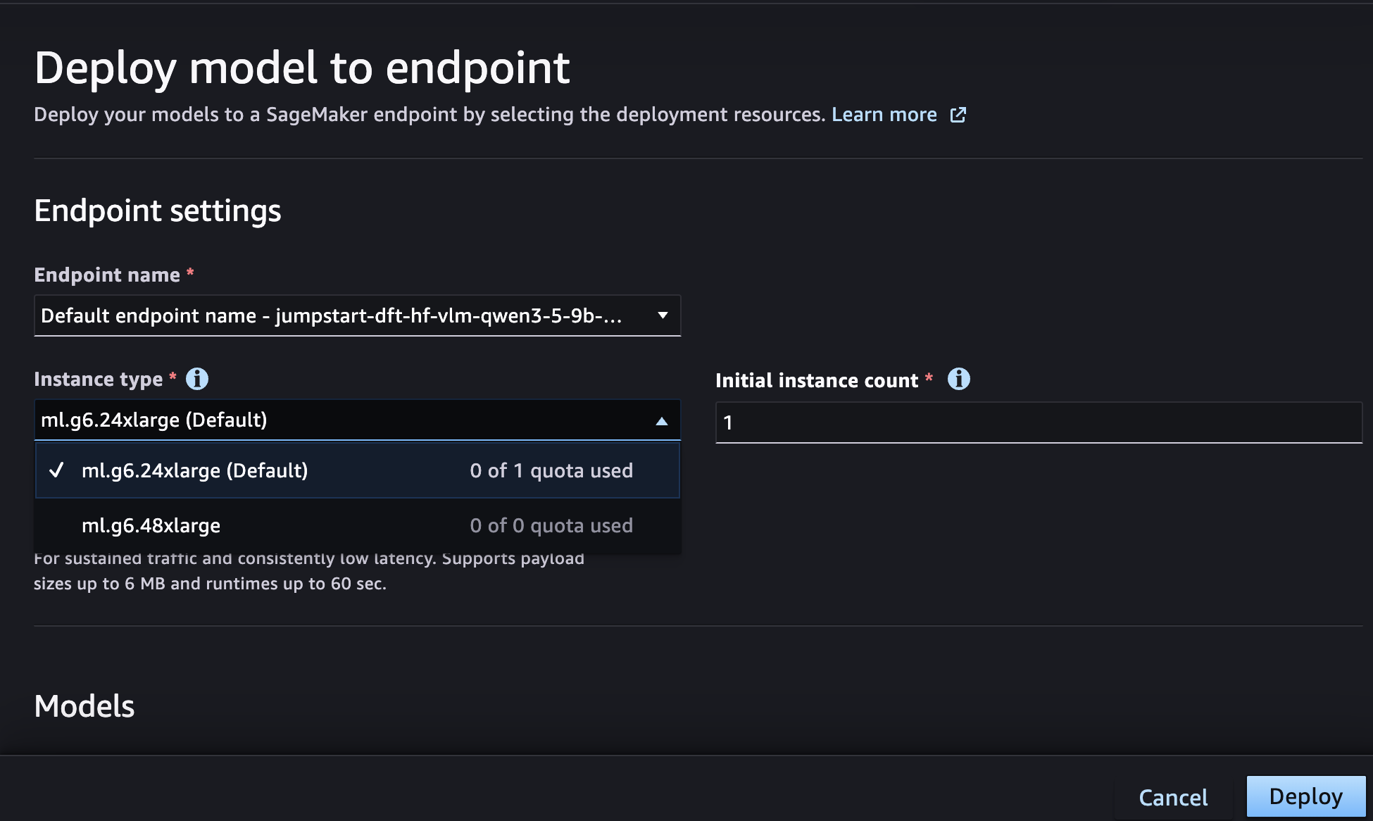 صفحة نشر الـ endpoint في SageMaker Studio مع النموذج مُهيَّأ مسبقاً وخيارات نوع الـ instance تُظهر توفّر الحصص